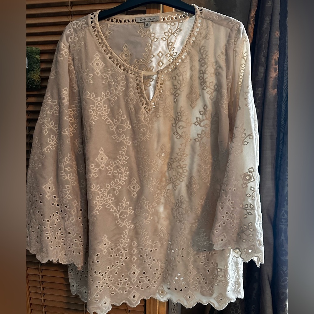 Ladies Tunic ivory eyelet embossed long sleeve pull over blouse